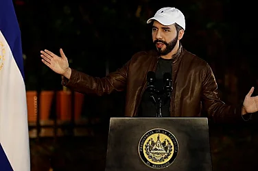 Ел Салвадор ще затваря доживот 12-годишни. Колко готин е „най-готиният диктатор в света“