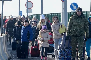 ООН: 56% от украинските бежанци ще останат в Европа при „крехък мир“