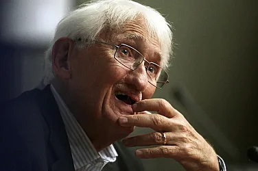 На 96 години почина Юрген Хабермас, един от най-влиятелните философи на ХХ-и век