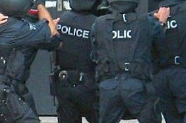 Спецакция във Варна, задържаха петима надзиратели в затвора