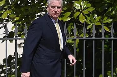 Арестуваха принц Андрю на рождения му ден във връзка с досиетата „Епстийн“