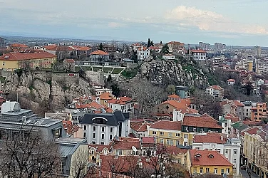 Край на грипната епидемия в Пловдив, учениците се връщат в клас