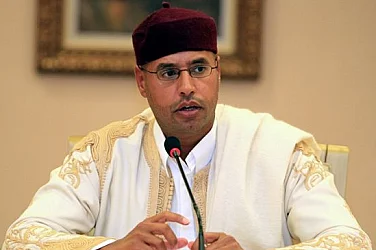 Неизвестни нападатели убиха сина на Кадафи в дома му