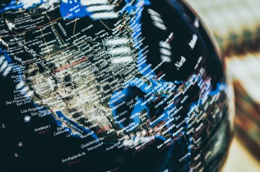 2026 идва след година на кризи, избори и решения. Какво оставяме зад себе си и какво да си пожелаем?