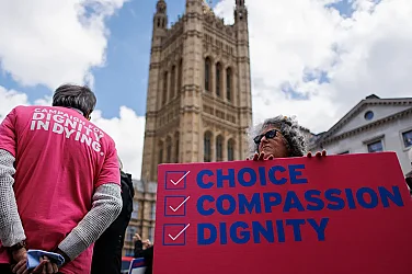 Личната свобода vs. Хипократовата клетва: Темата за евтаназията сблъска САЩ и Испания