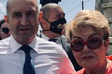 Летящи маймуни убиват България: Румен Георгиевич между Щирлиц, осъдените български шпиони и пациента  от Кремъл