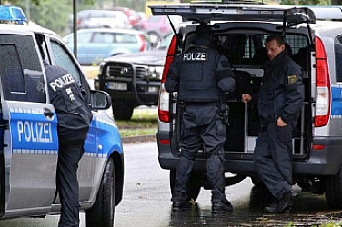 Германската полиция закопча двама тийнейджъри заради планиране на терористична атака