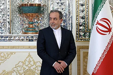 Иран заяви, че Ормузкият проток е затворен само за Израел, САЩ и съюзниците им