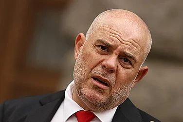 От бухалка до жертва: Гешев изпълзя в ефир с нови съчинения за предателите и кукловодите