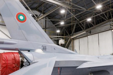 Еврокомисията с позиция за  българския F-16 на земята