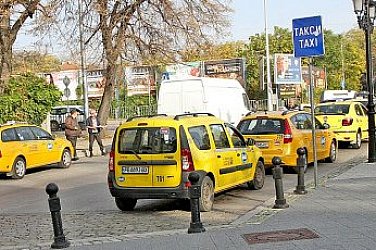 Taĸcитaтa пocĸъпвaт в пoчти цялa Бългapия