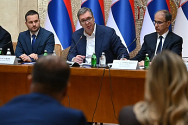 Горивото привършва: Сърбия спешно търси спасение от САЩ