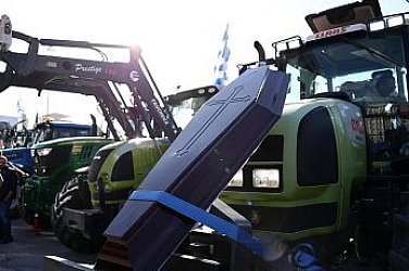 Протестиращите фермери в Гърция представиха исканията си към правителството