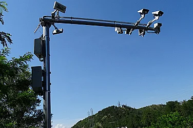 Тол системата вече помага на шофьорите с данни за трафика и времето в реално време