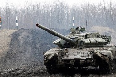 Путин обявява „пълно обкръжение“ на украински градове, Киев отрича