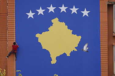 Българин, служител на ЕС в Косово, е тежко ранен при нападение в Джакова