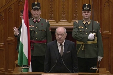 Унгарският парламент избра Тамаш Шуйок за следващ президент на страната