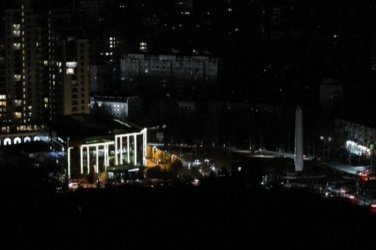 Взривове разтърсиха Одеса, тревога в града – гражданите се укриват в бомбоубежища