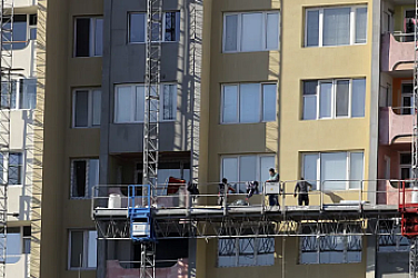 Санират 130 блока в столицата с пари от ПВУ