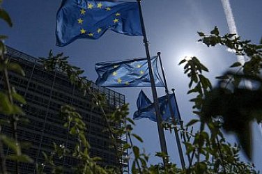 Външните министри на ЕС обсъждат войната в Украйна