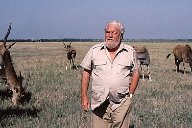 Приятел на животните, пътешественик, писател: Кой е Джералд Даръл?