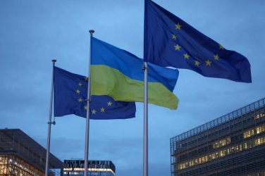 ЕС се споразумя за заем от 90 млрд. евро за Украйна, но без замразените руски активи