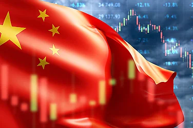 Големият парадокс на Китай: Икономика, която расте, но губи тежест