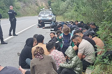 Отказ за убежище, депортaция по бързата процедура: Новaта мигрантска политика на ЕС