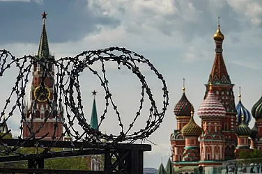 С уоки-токита и пейджъри: Интернет цензурата върна руснаците в 90-те