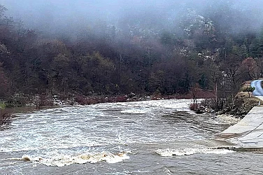 Частично бедствено положение в Ардино, шест села остават изолирани