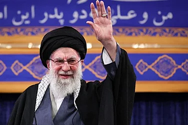Иран заплаши САЩ с джихад, ако посегнат на аятолаха