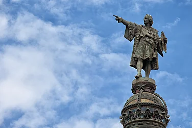 Културната война в САЩ: Статуя на Христофор Колумб се извиси в Белия дом