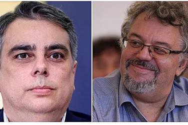 Напред-назад: Василев избра Пловдив и остави Пейков извън парламента