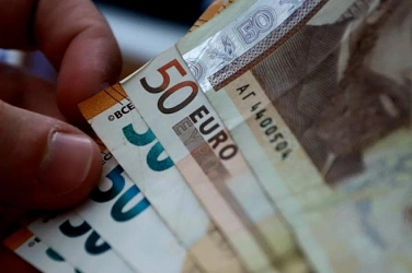 Ресто в лев крайно изключение, иначе е тежко нарушение. Нямат право да връщат в каквато валута преценят