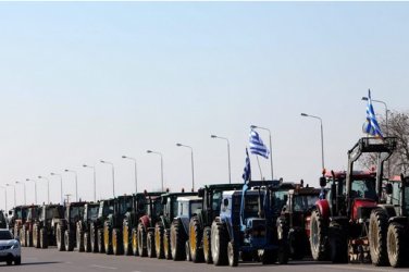 Затрудненията по граничните пунктове с Гърция продължават с пълна сила