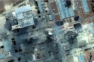 Ракетен удар уби 15 души в индустриална зона в централен Иран