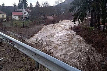 Дъждът разруши водохващане за общините Рила и Кочериново