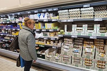 Необосновано високи цени в 65 магазина, установи проверка на НАП