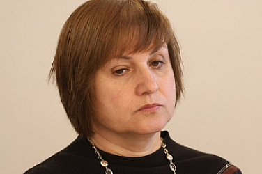 Новият шеф на НОИ за пенсиите в евро
