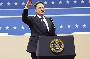 Мъск за Великобритания: Оживял кошмар на Оруел