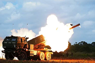 С до 400%: Франция разширява ракетните си възможности и флота от дронове