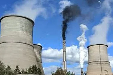 Въпреки санкциите: Тежко замърсяване от ТЕЦ "Бобов дол", хората  "дишат дим"