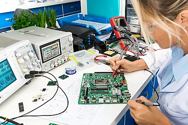 Десет години руски учени не успяват да създадат аналог на американски батерии