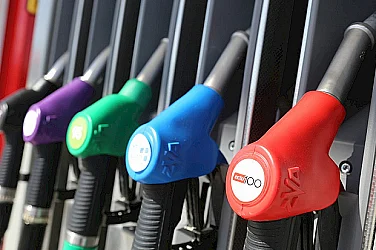 Защо цените на дизела вървят по-бързо нагоре от тези на бензина