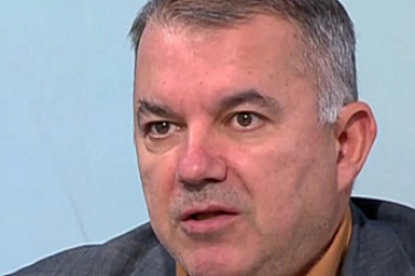 Съвети към потребителя от Богомил Николов: По празниците най-добре е плащането с карта