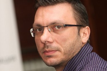 След 8-часово заседание: Д-р Хасърджиев и съучастниците му остават в ареста