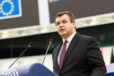 Номинираха евродепутата Еуджен Томак за премиер на Румъния