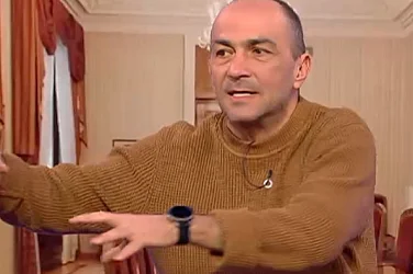 Актьорът Георги Златарев за МЕЧ при Йотова: Тежка простащина, лош театър