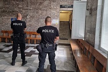 Парична гаранция за един от участниците в побоя над шефа на полицията в Русе