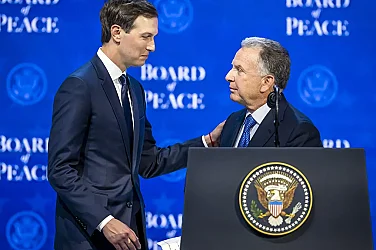 Уиткоф и Къшнър пътуват до Пакистан за разговори с Иран